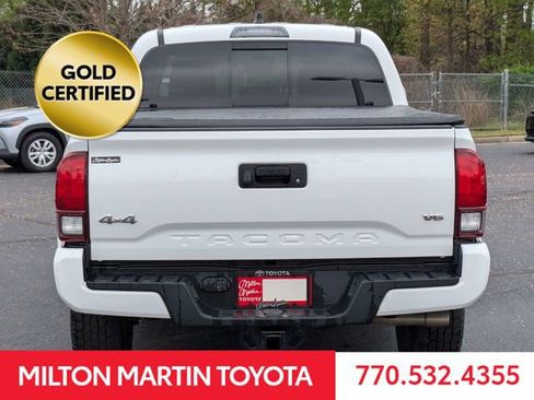 Certified 2022 Toyota Tacoma SR5 w/ Technology Package image 5