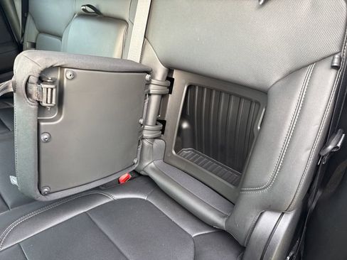 Used 2020 GMC Sierra 1500 SLT w/ SLT Premium Package image 14