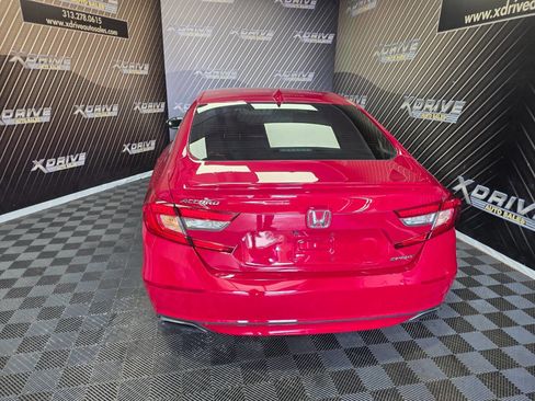 Used 2019 Honda Accord Sport image 12