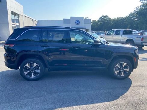 New 2023 Jeep Grand Cherokee 4WD 4xe image 6