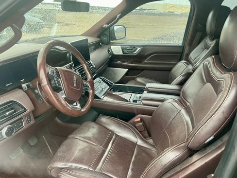 Used 2018 Lincoln Navigator Black Label AWD/4WD image 10