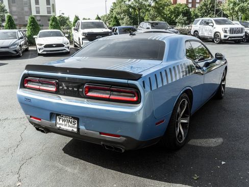 Used 2016 Dodge Challenger R/T RWD image 30
