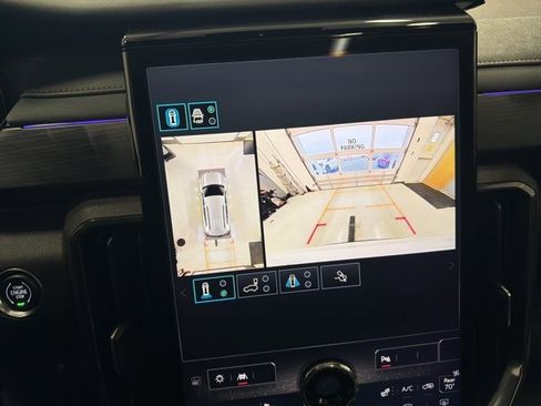 Used 2025 GMC Acadia AT4 image 52