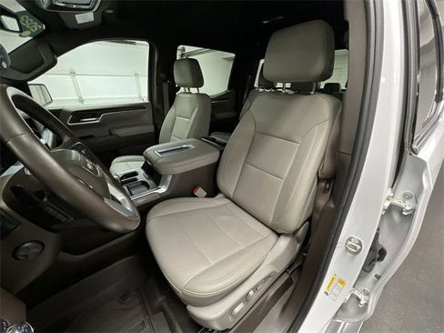 Certified 2022 GMC Sierra 1500 SLT w/ SLT Convenience Package image 19