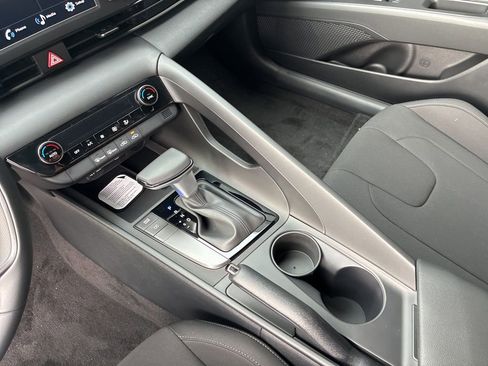 New 2026 Hyundai Elantra Sport image 23