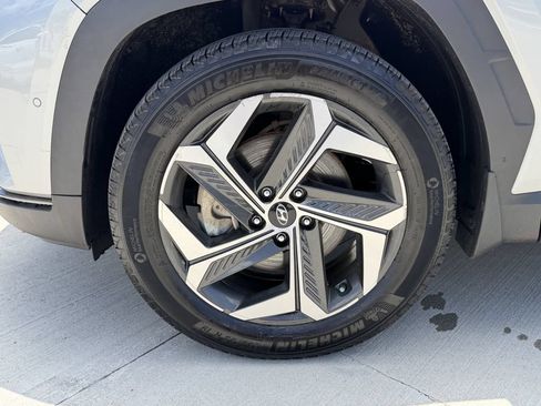 Used 2023 Hyundai Tucson Limited AWD/4WD image 9