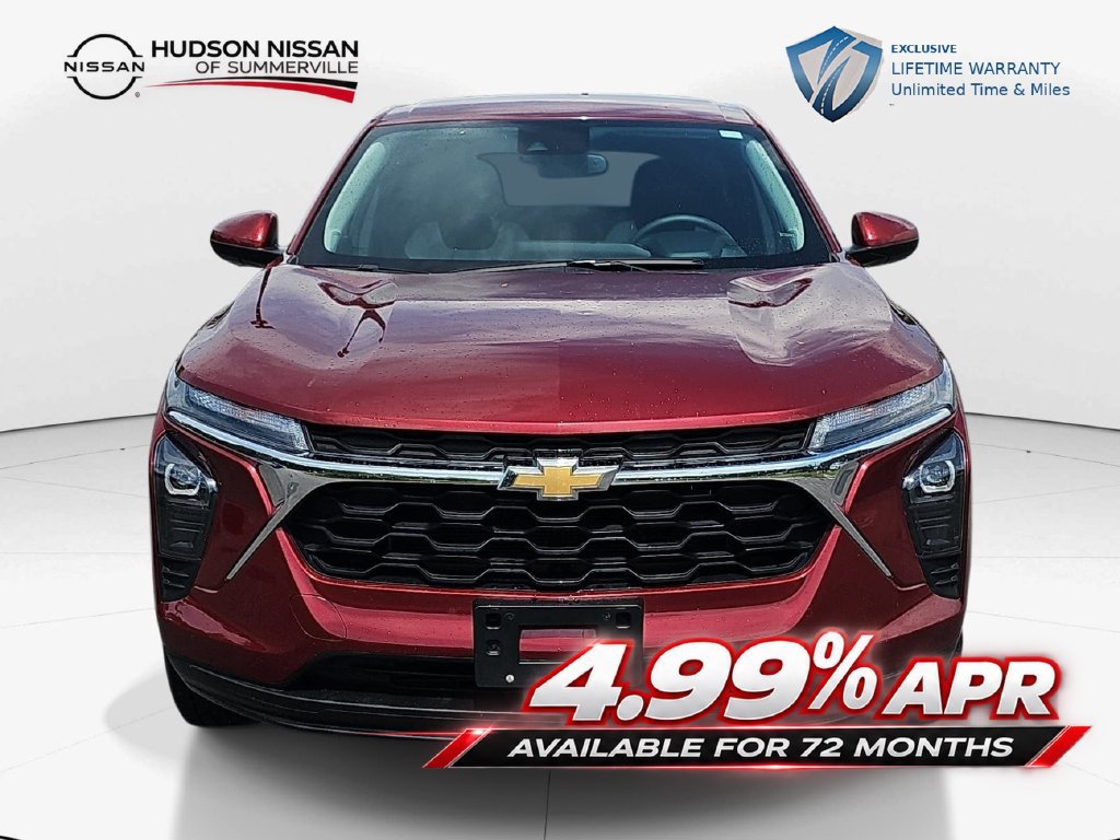 Used 2024 Chevrolet Trax LS w/ LS Convenience Package FWD image 13