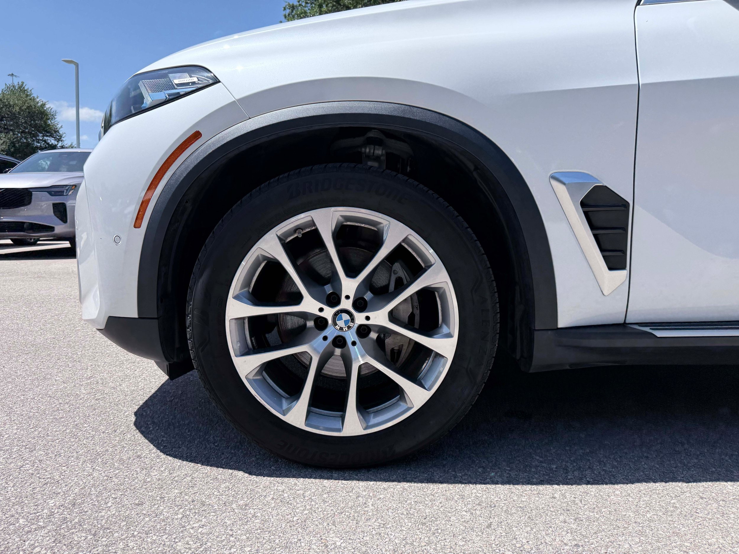 Used 2026 BMW X5 xDrive40i AWD/4WD image 10