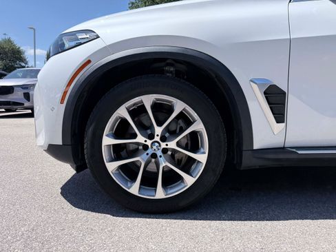 Used 2026 BMW X5 xDrive40i AWD/4WD image 10