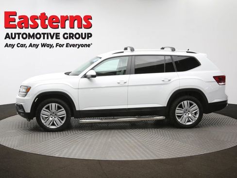 Used 2019 Volkswagen Atlas SE w/ Towing Package image 59