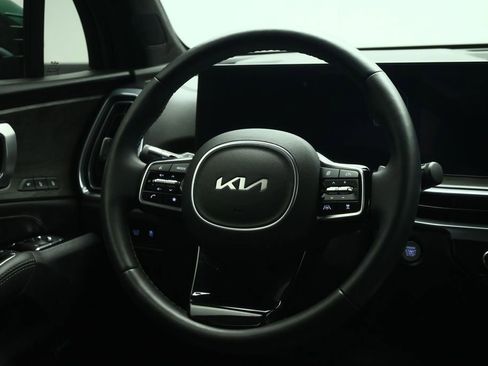 Certified 2024 Kia Sorento SX Prestige AWD/4WD image 40