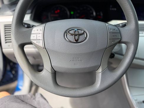 Used 2006 Toyota Avalon XL FWD image 18