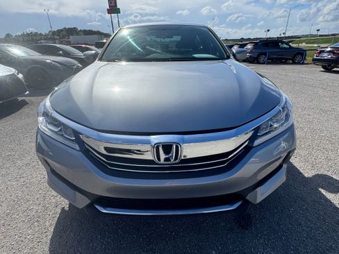 Used 2017 Honda Accord Sport Special Edition image 7