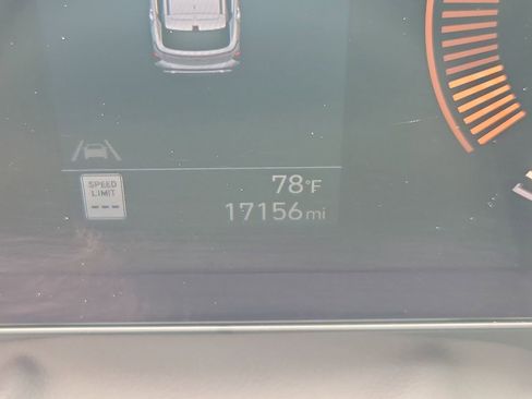 Used 2025 Hyundai Kona SEL FWD image 21