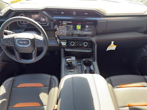 Used 2025 GMC Sierra 1500 AT4 w/ AT4 Premium Package image 25