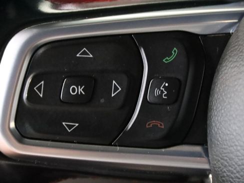 Used 2021 Jeep Gladiator Rubicon w/ Dual Top Group AWD/4WD image 23