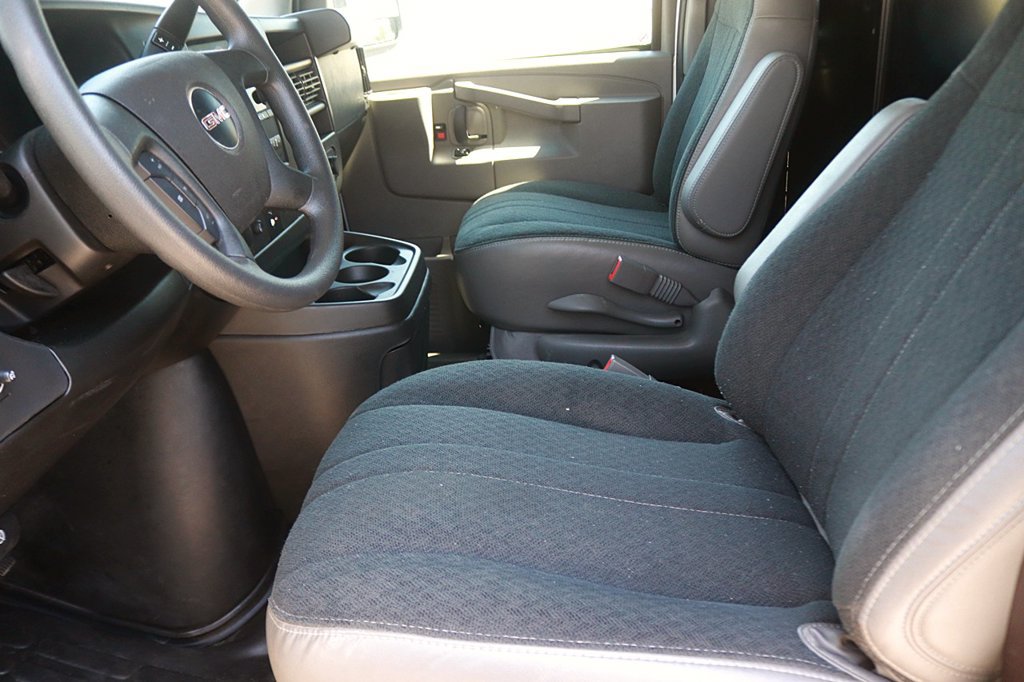 Used 2025 GMC Savana 2500 w/ Driver Convenience Package RWD image 15