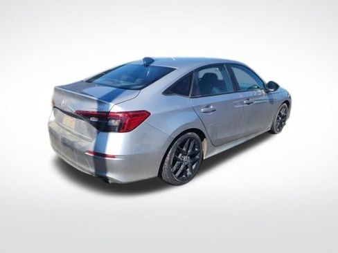 Used 2024 Honda Civic Sport image 5