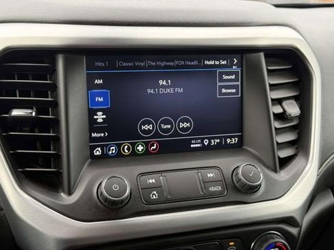 Certified 2023 GMC Acadia SLE w/ Driver Convenience Package image 23