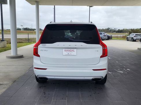 Used 2021 Volvo XC90 T5 Momentum image 7