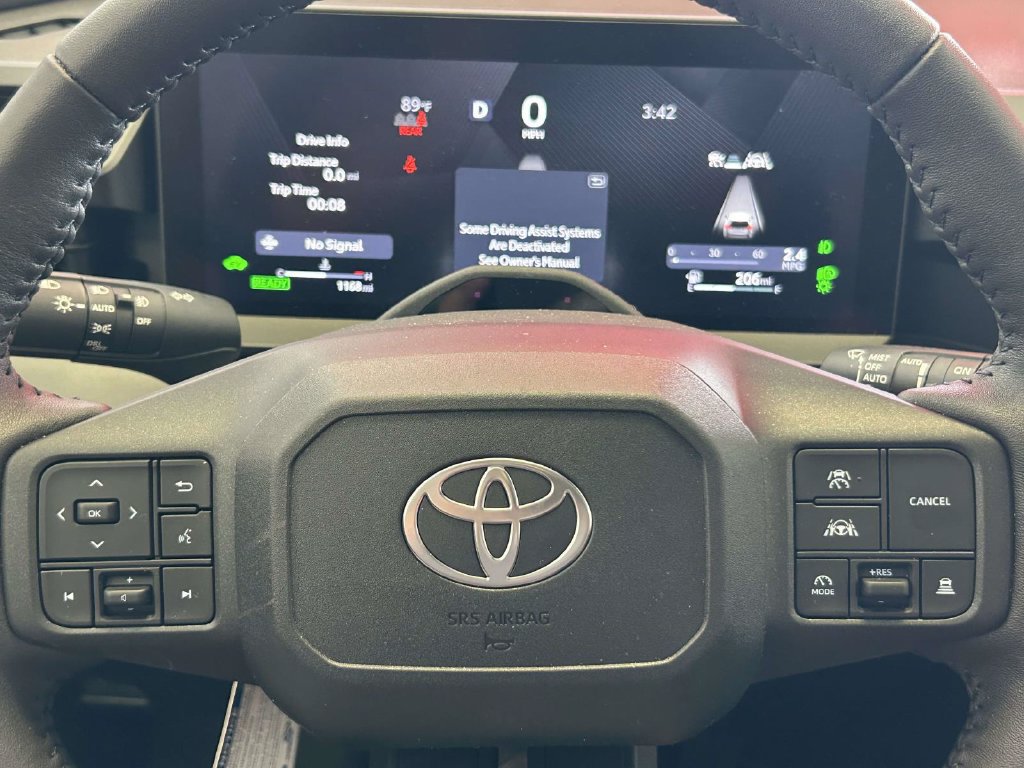 Used 2026 Toyota RAV4 Limited AWD/4WD image 29