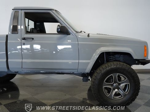 Used 1990 Jeep Comanche Pioneer image 33