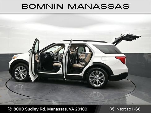 Used 2020 Ford Explorer XLT w/ Equipment Group 202A image 44