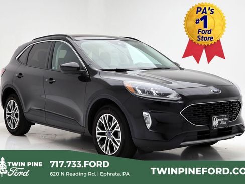 Used 2022 Ford Escape SEL image 1