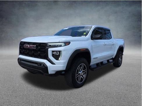 Used 2023 GMC Canyon Elevation w/ Convenience Package RWD image 8