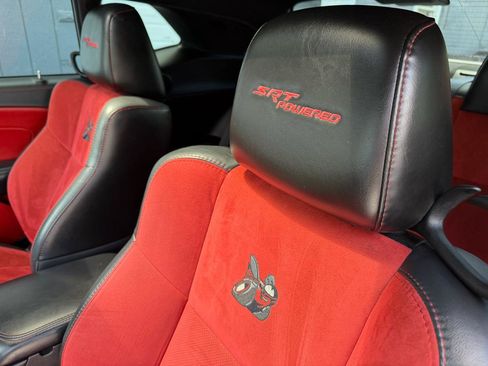 Used 2021 Dodge Challenger R/T Scat Pack RWD image 9