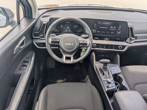 Certified 2023 Kia Sportage LX AWD/4WD image 19