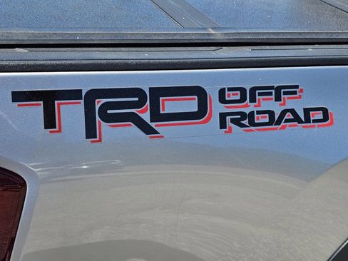 Used 2019 Toyota Tacoma TRD Off-Road RWD image 10