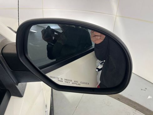 Used 2011 GMC Sierra 1500 Denali image 50