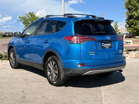 Used 2017 Toyota RAV4 AWD Hybrid image 5