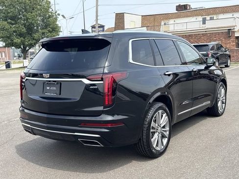 Certified 2023 Cadillac XT6 Premium Luxury w/ Technology Package AWD/4WD image 5