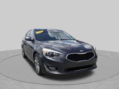 Used 2016 Kia Cadenza Premium FWD image 10