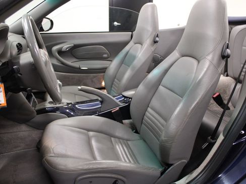 Used 2003 Porsche 911 Carrera 4 image 5