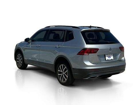 Used 2019 Volkswagen Tiguan SE FWD image 5