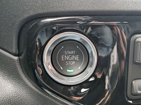 New 2026 GMC Sierra 2500 SLE image 29