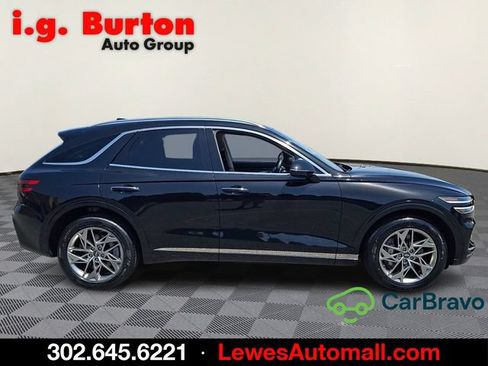 Used 2025 Genesis GV70 2.5T AWD/4WD image 7
