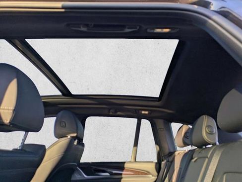 Used 2023 BMW X3 xDrive30i w/ Premium Package w/ZPA image 19