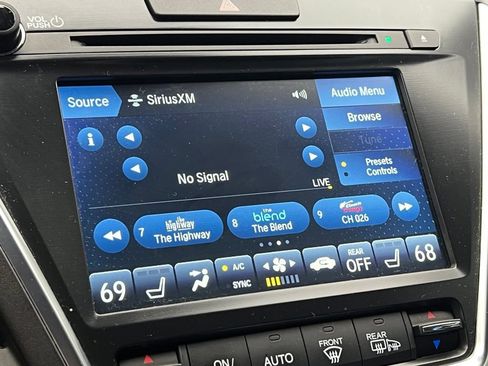 Used 2018 Acura MDX FWD image 15