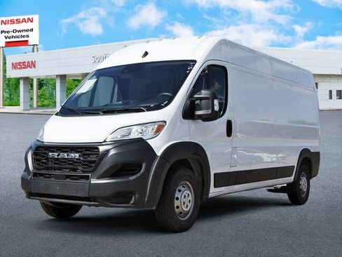Used 2023 RAM ProMaster 2500 image 2