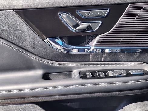 Used 2022 Lincoln Corsair AWD w/ Equipment Group 101A image 24