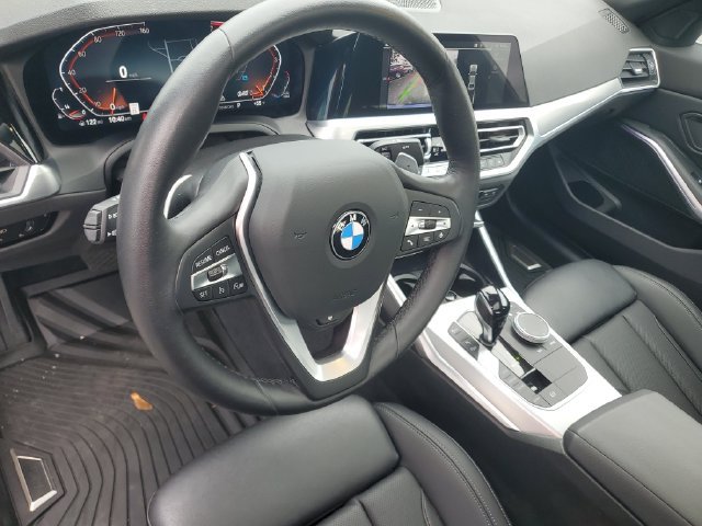 Used 2022 BMW 330i xDrive Sedan w/ Premium Package 2 AWD/4WD image 17