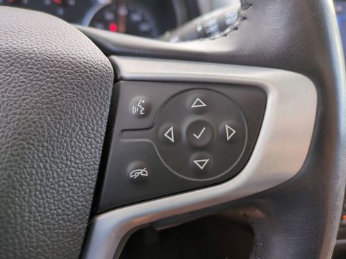 Used 2021 GMC Terrain SLT image 24