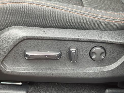 Used 2025 Honda Pilot Sport image 18