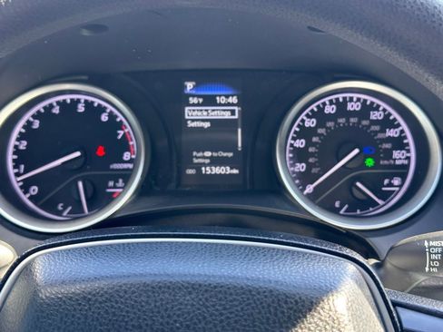 Used 2022 Toyota Camry LE image 23