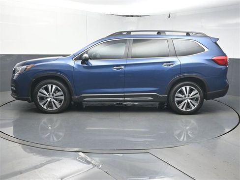 Used 2022 Subaru Ascent Touring image 5