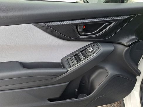 Used 2023 Subaru Crosstrek 2.0i Premium image 10